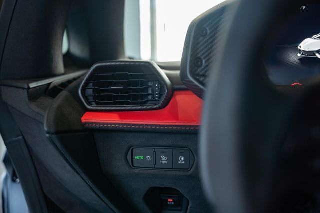 2025 Lamborghini Revuelto Paramus NJ