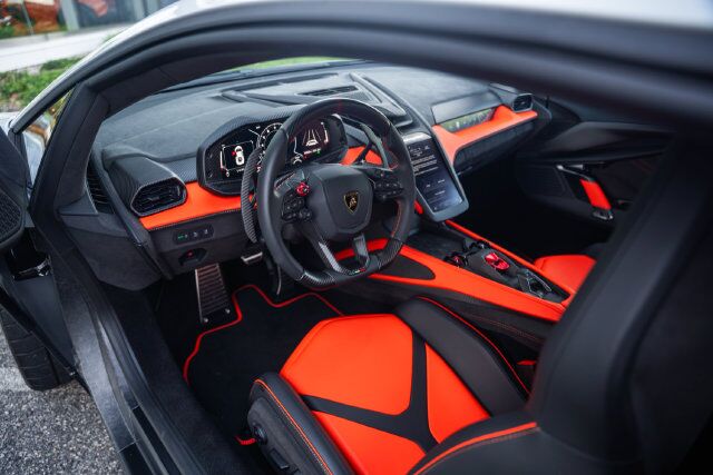2025 Lamborghini Revuelto Paramus NJ