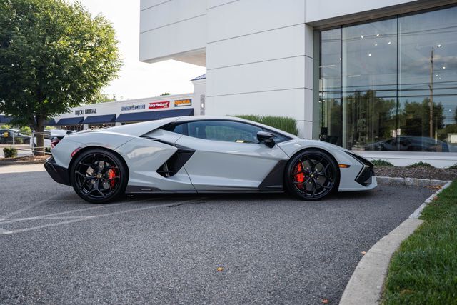 2025 Lamborghini Revuelto Paramus NJ