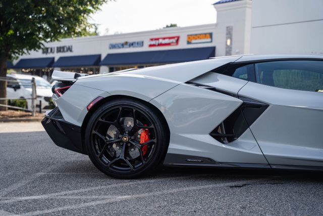 2025 Lamborghini Revuelto Paramus NJ