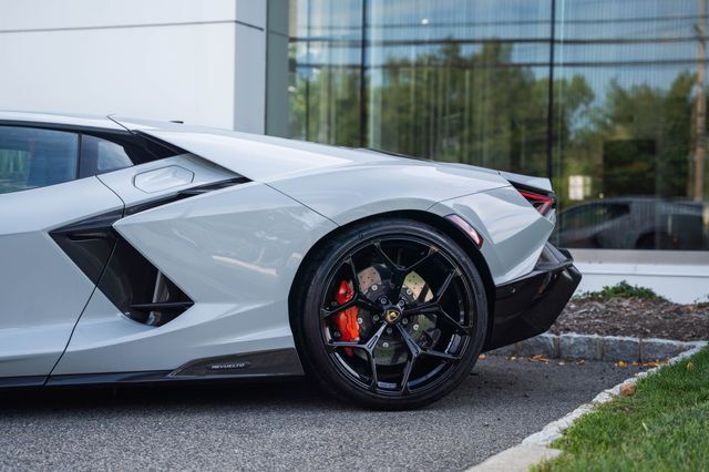 2025 Lamborghini Revuelto Paramus NJ