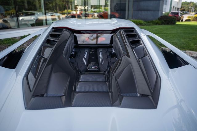 2025 Lamborghini Revuelto Paramus NJ