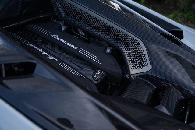 2025 Lamborghini Revuelto Paramus NJ
