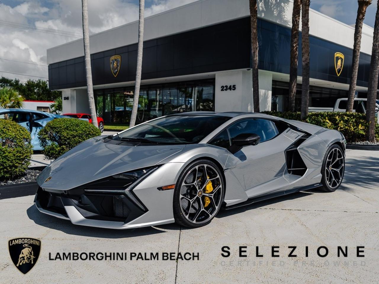 2025 Lamborghini Revuelto