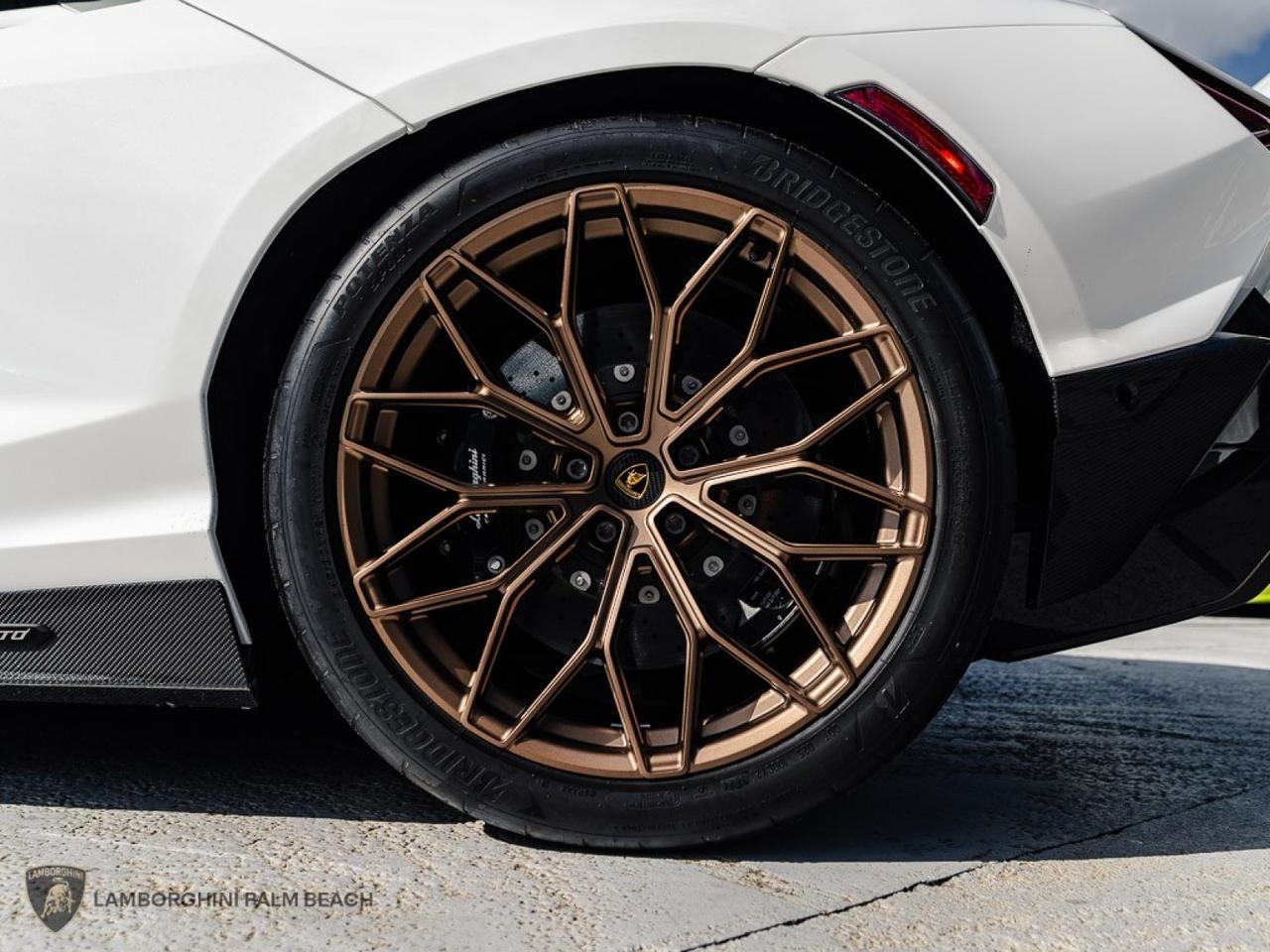 2025 Lamborghini Revuelto West Palm Beach FL