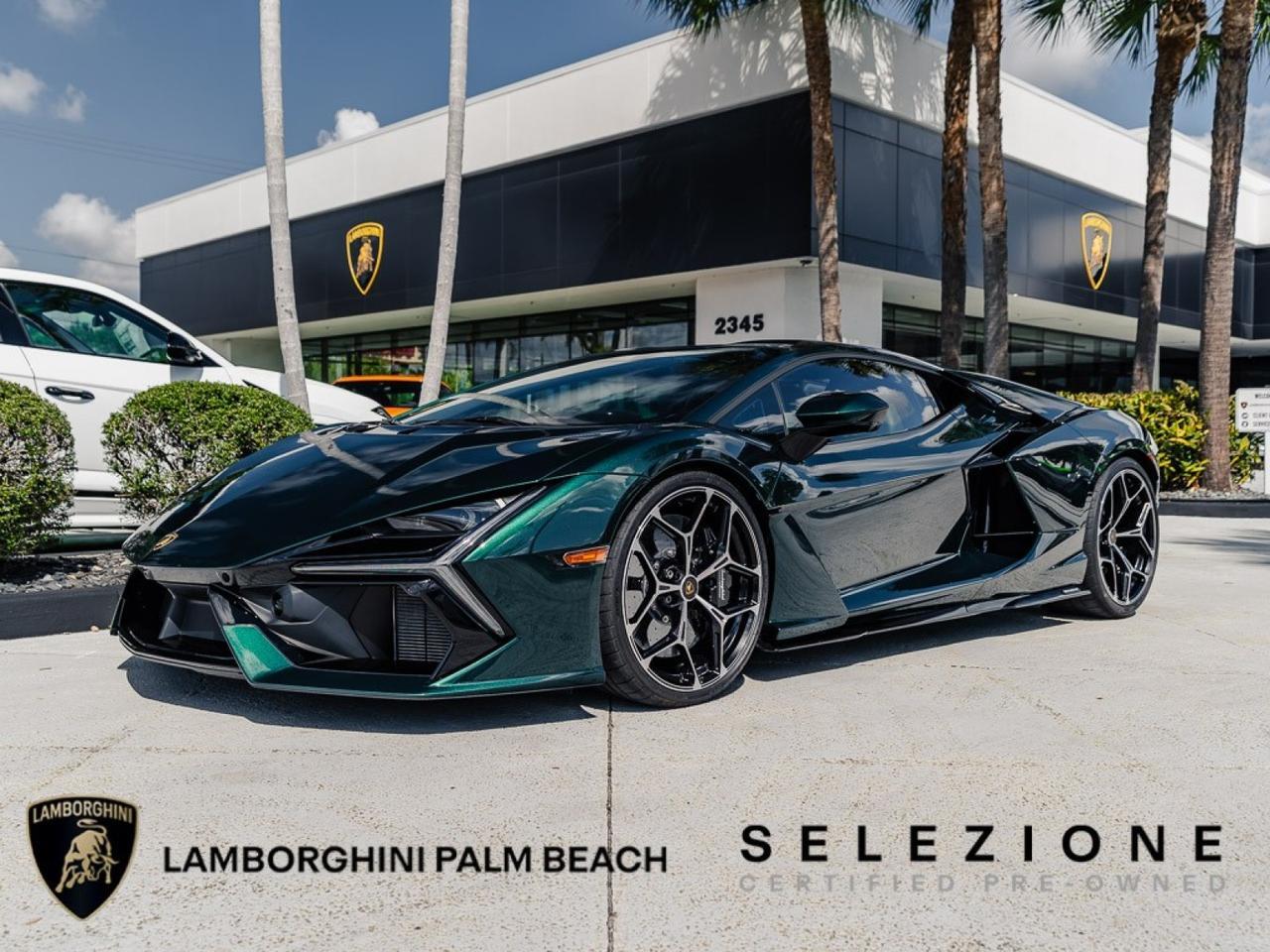 2025 Lamborghini Revuelto