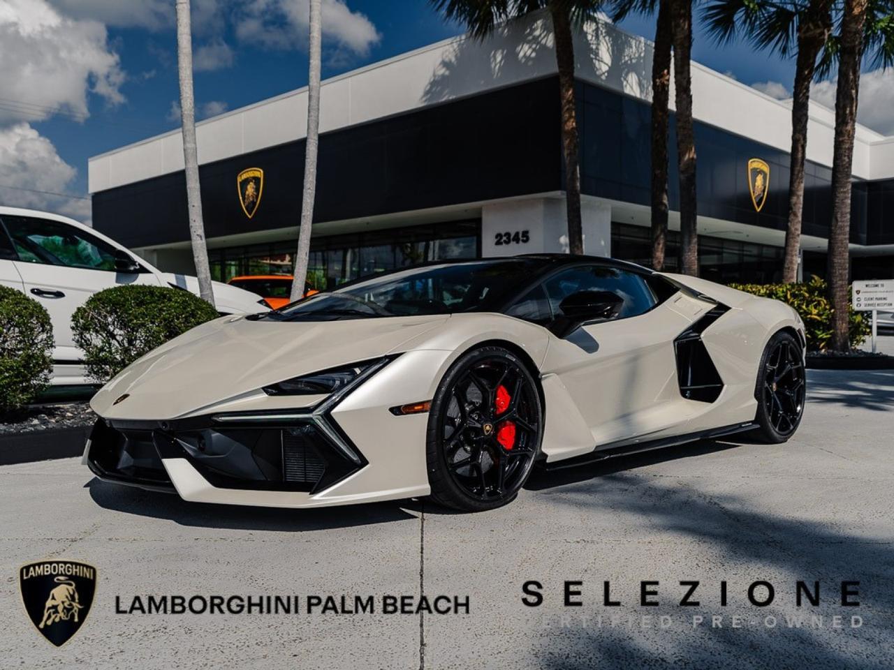 2025 Lamborghini Revuelto