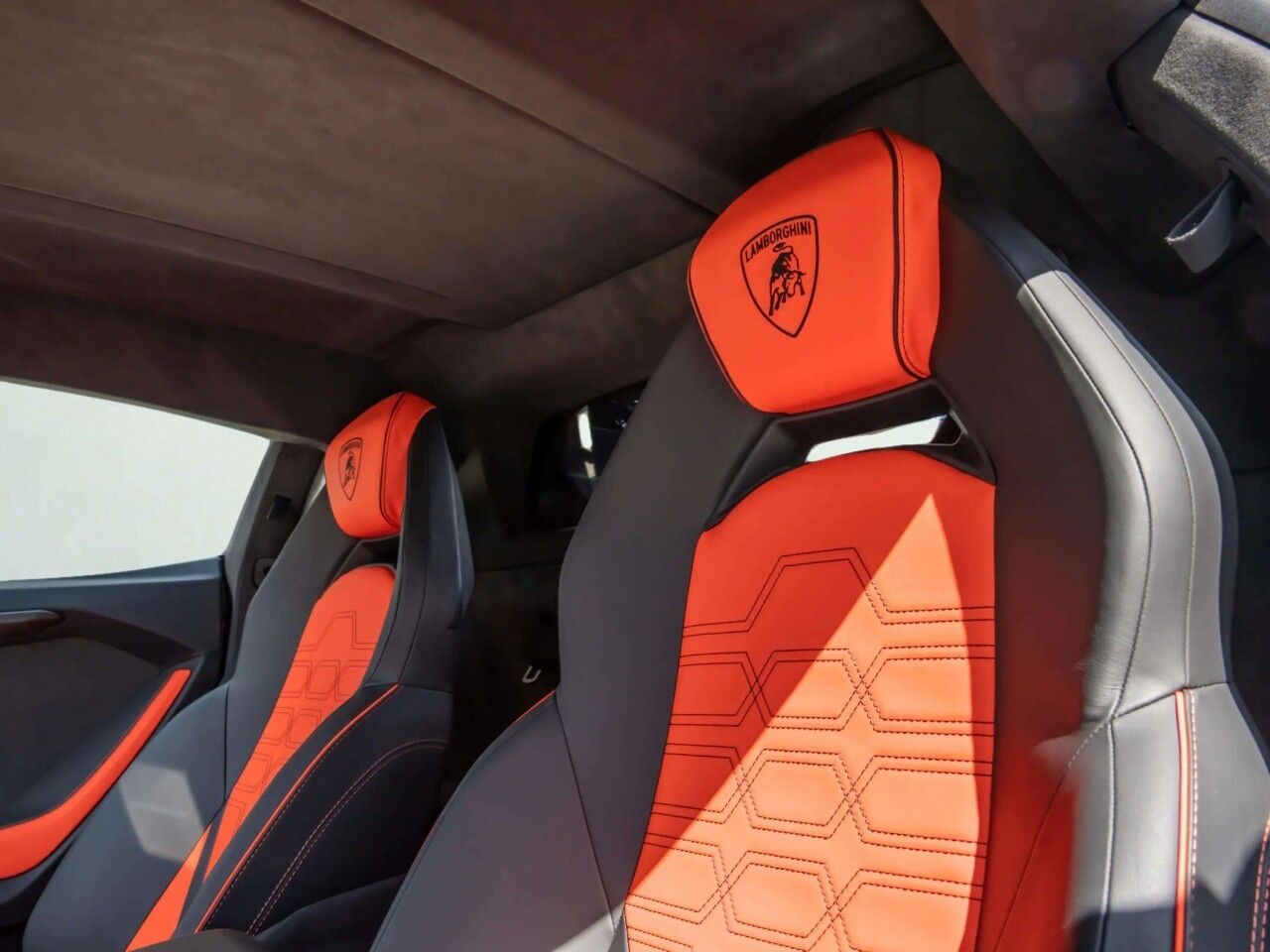 2025 Lamborghini Revuelto $767,087 MSRP San Antonio TX