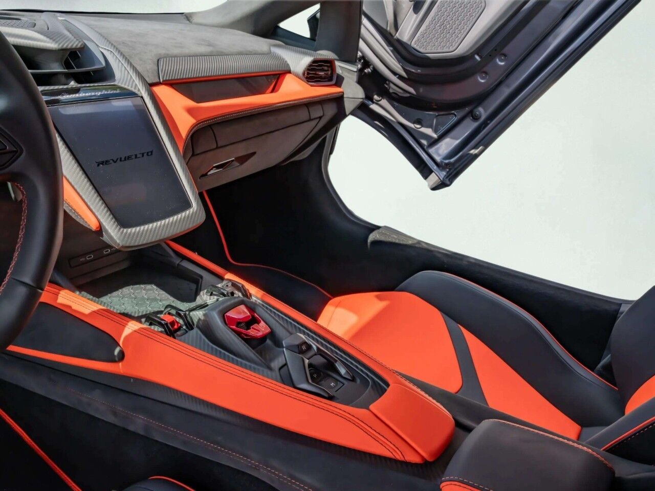 2025 Lamborghini Revuelto $767,087 MSRP San Antonio TX