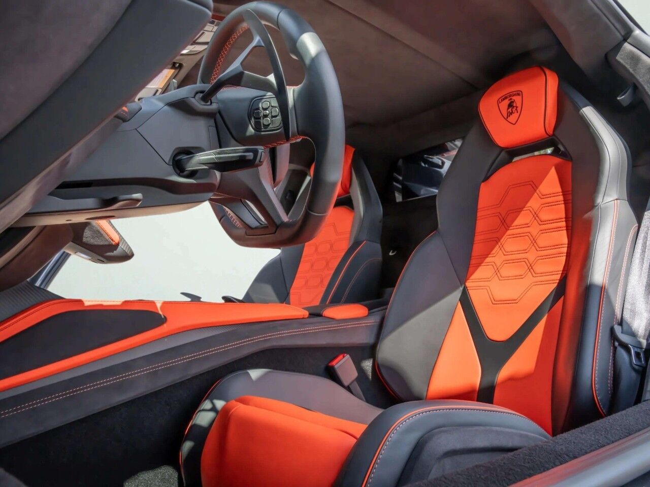 2025 Lamborghini Revuelto $767,087 MSRP San Antonio TX
