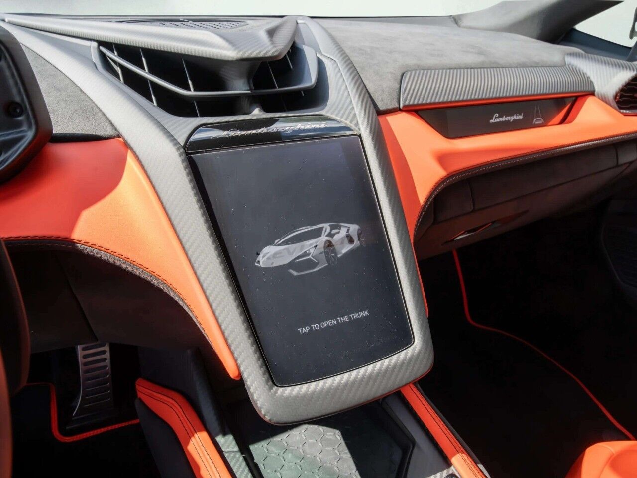 2025 Lamborghini Revuelto $767,087 MSRP San Antonio TX