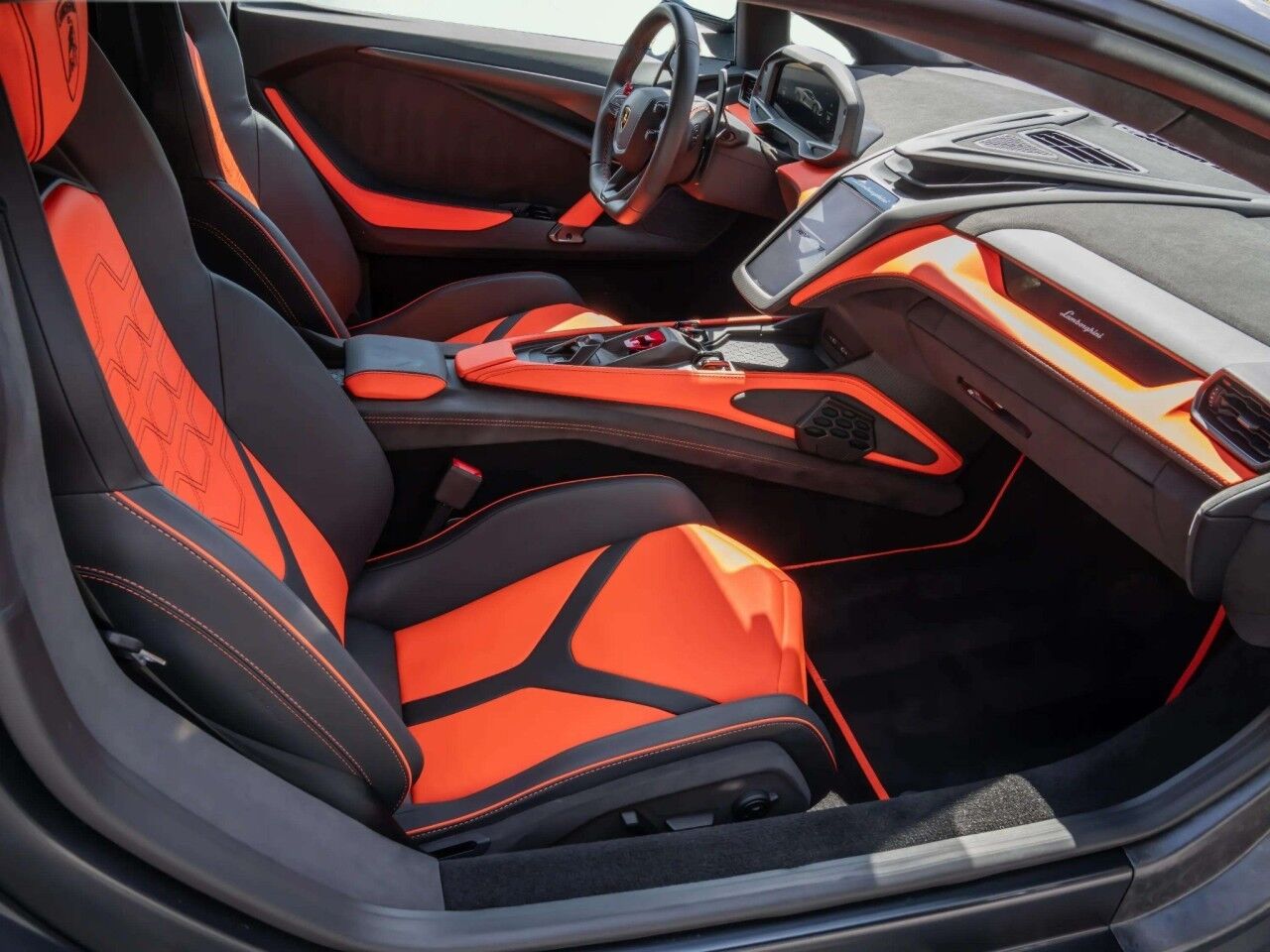 2025 Lamborghini Revuelto $767,087 MSRP San Antonio TX