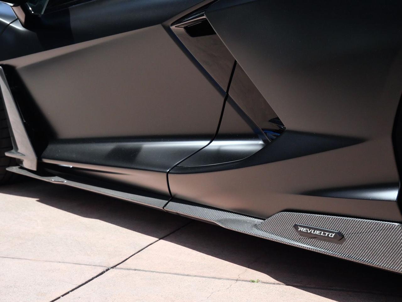 2025 Lamborghini Revuelto Base Base Lawrence KS