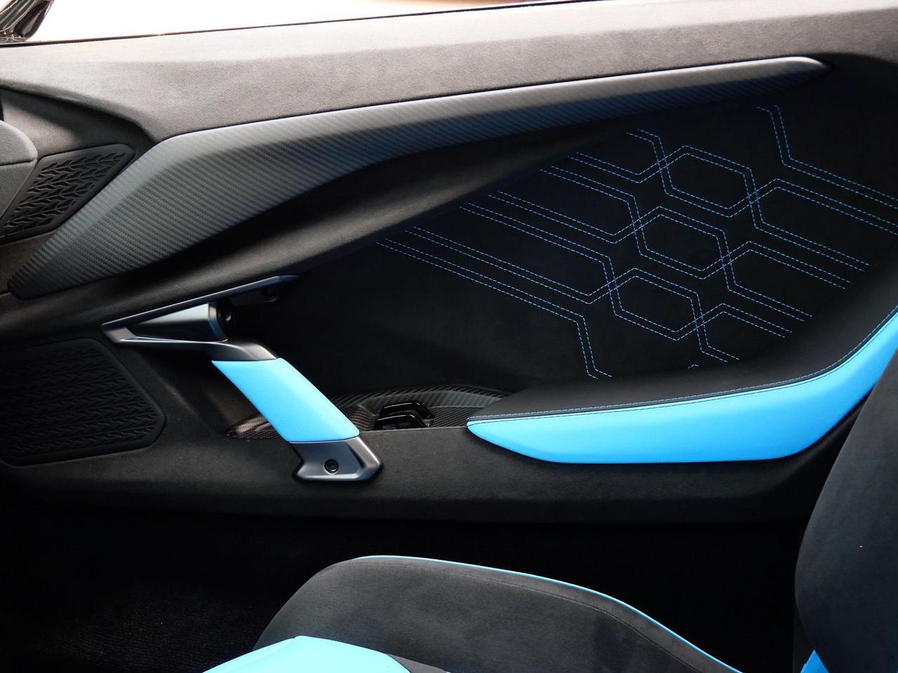 2025 Lamborghini Revuelto Base Base Lawrence KS