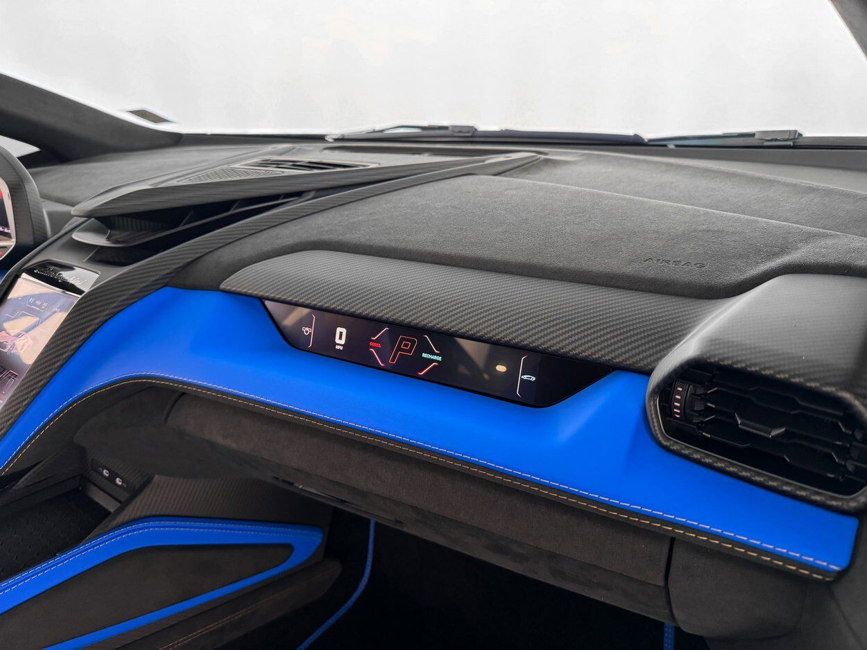 2025 Lamborghini Revuelto Base Bellevue WA