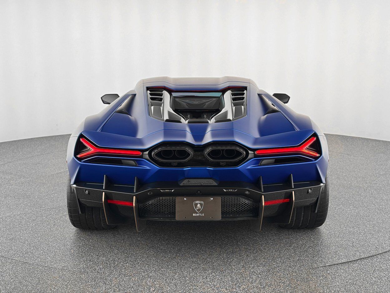 2025 Lamborghini Revuelto Base Bellevue WA