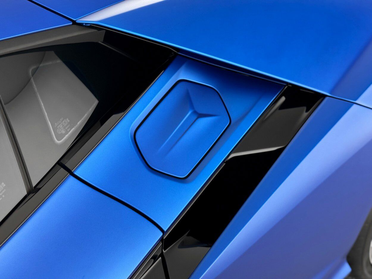 2025 Lamborghini Revuelto Base Bellevue WA