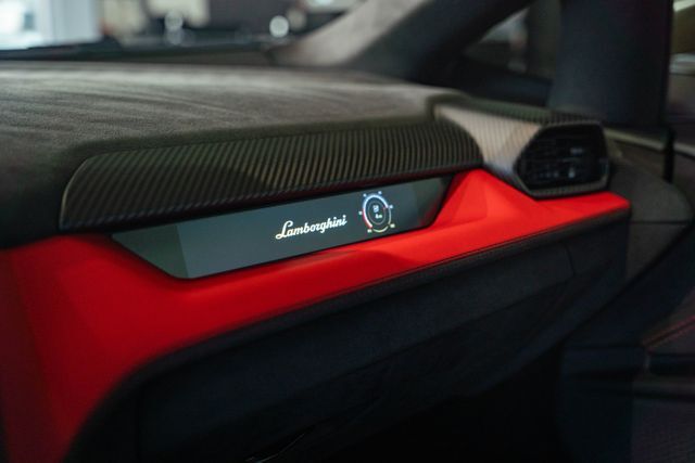 2025 Lamborghini Revuelto Base Paramus NJ