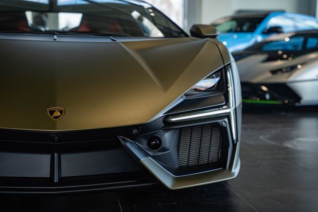 2025 Lamborghini Revuelto Base Paramus NJ