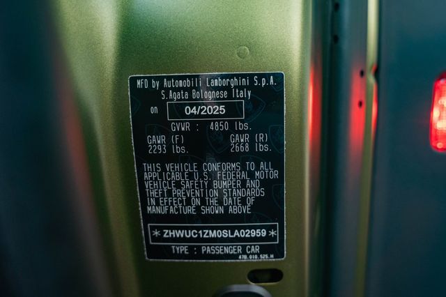 2025 Lamborghini Revuelto Base Paramus NJ