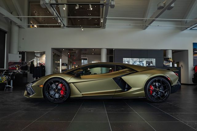 2025 Lamborghini Revuelto Base Paramus NJ
