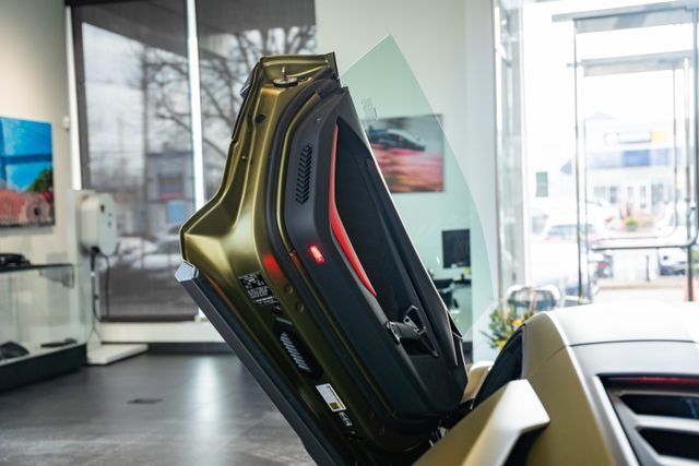 2025 Lamborghini Revuelto Base Paramus NJ