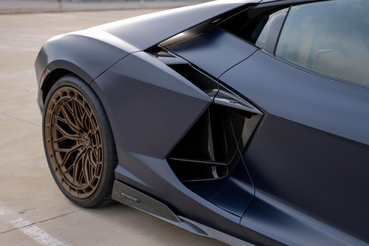 2025 Lamborghini Revuelto Base Richardson TX