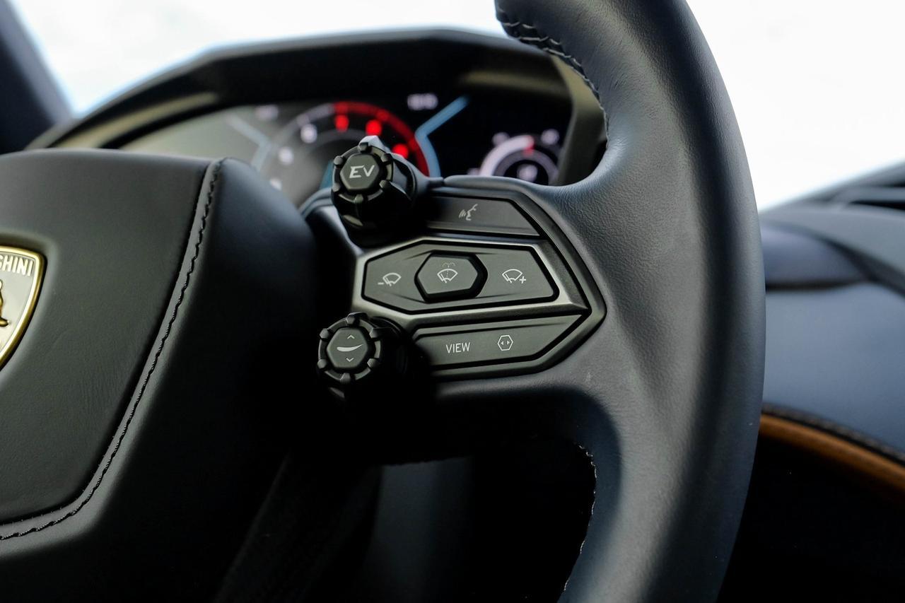 2025 Lamborghini Revuelto Base Richardson TX