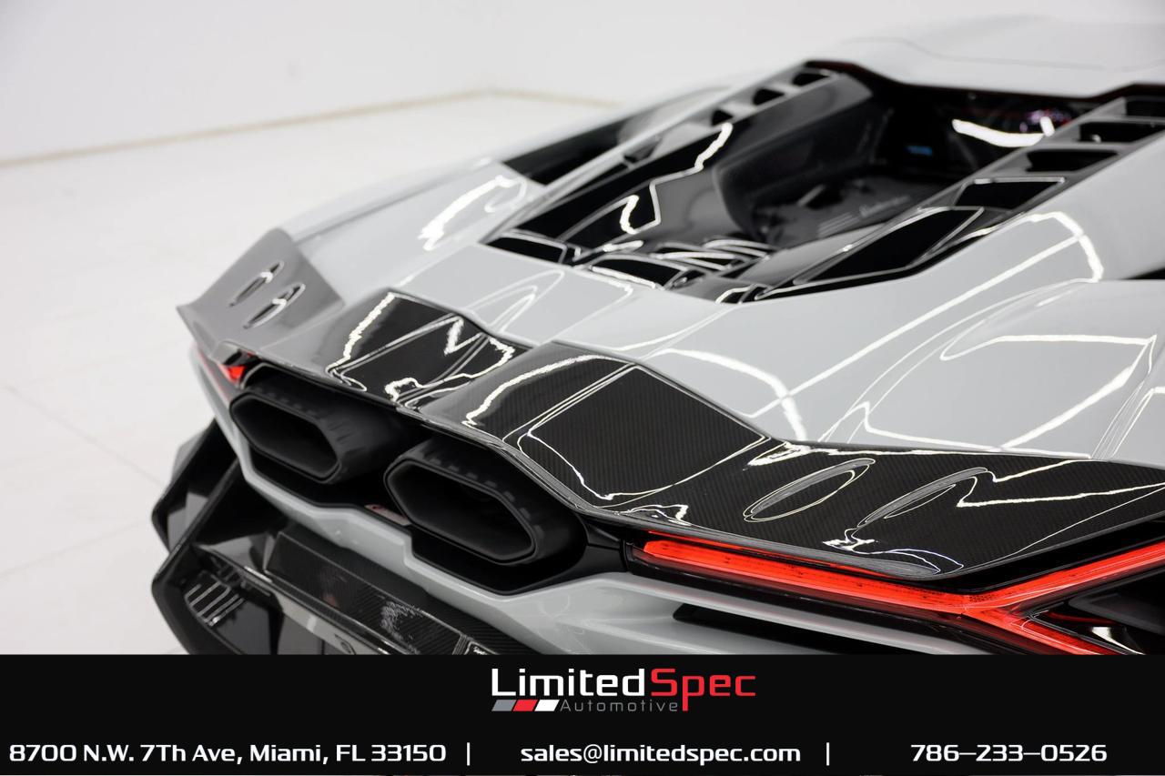2025 Lamborghini Revuelto Coupe 2D Miami FL