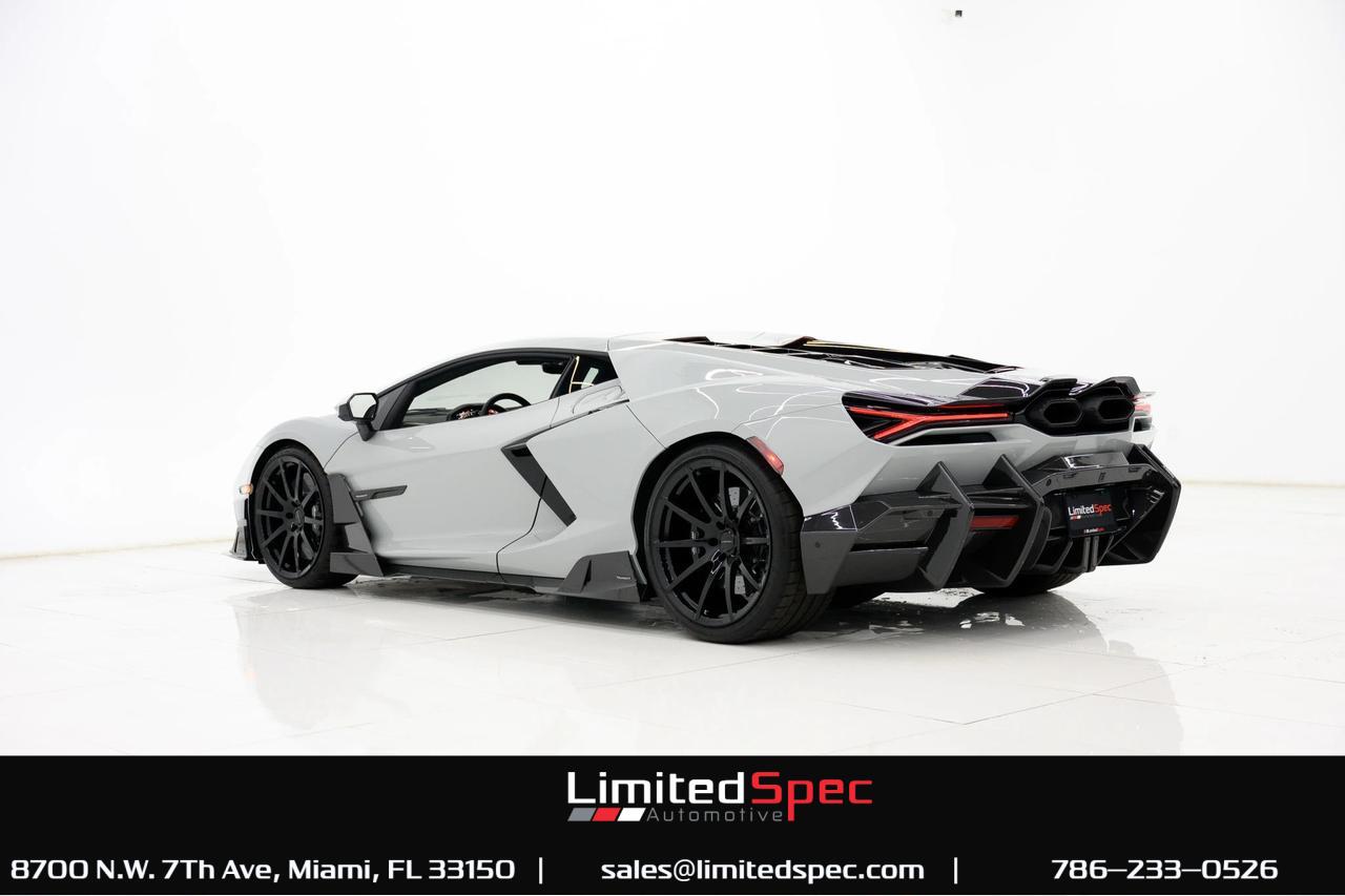 2025 Lamborghini Revuelto Coupe 2D Miami FL