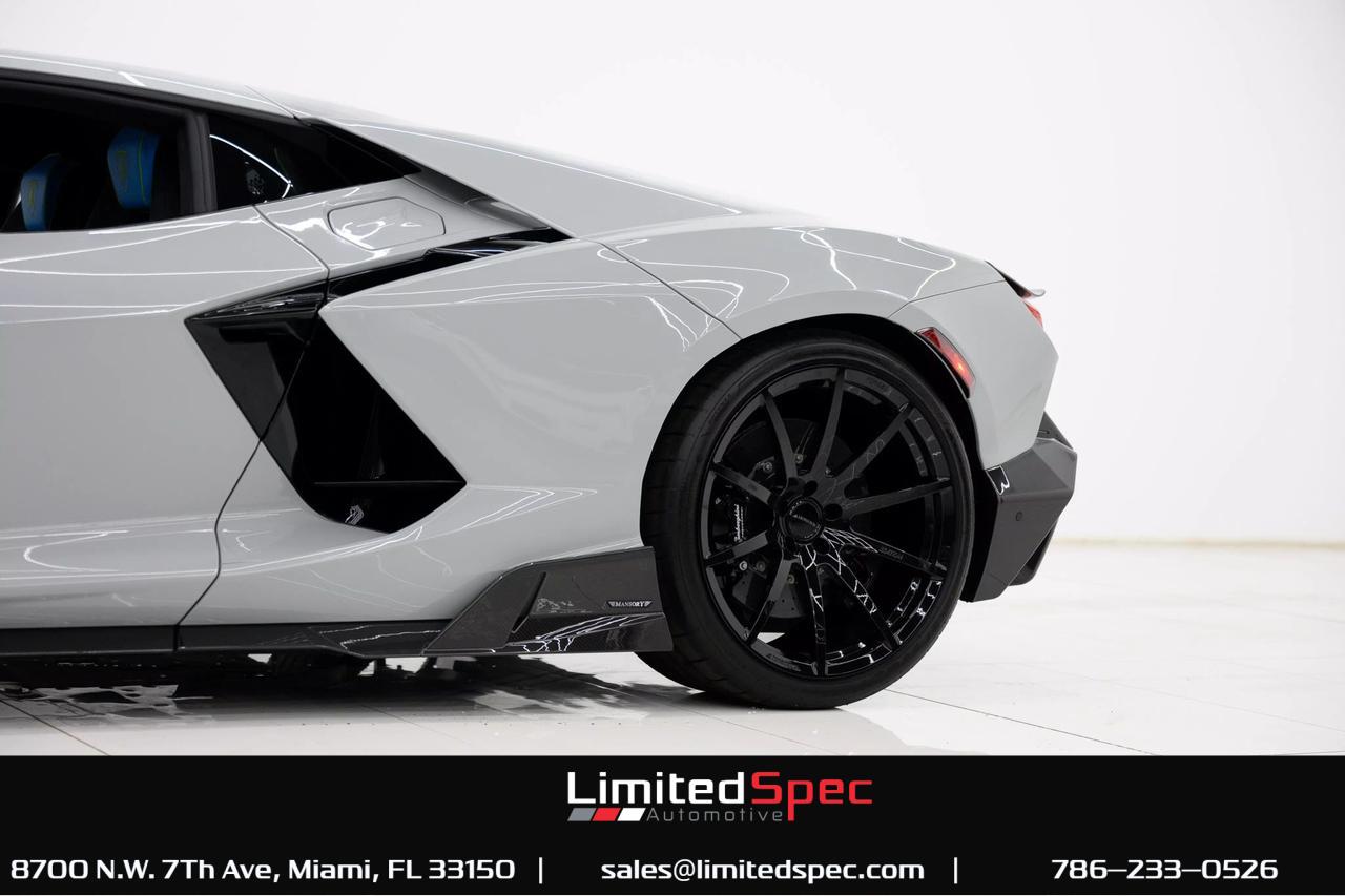 2025 Lamborghini Revuelto Coupe 2D Miami FL