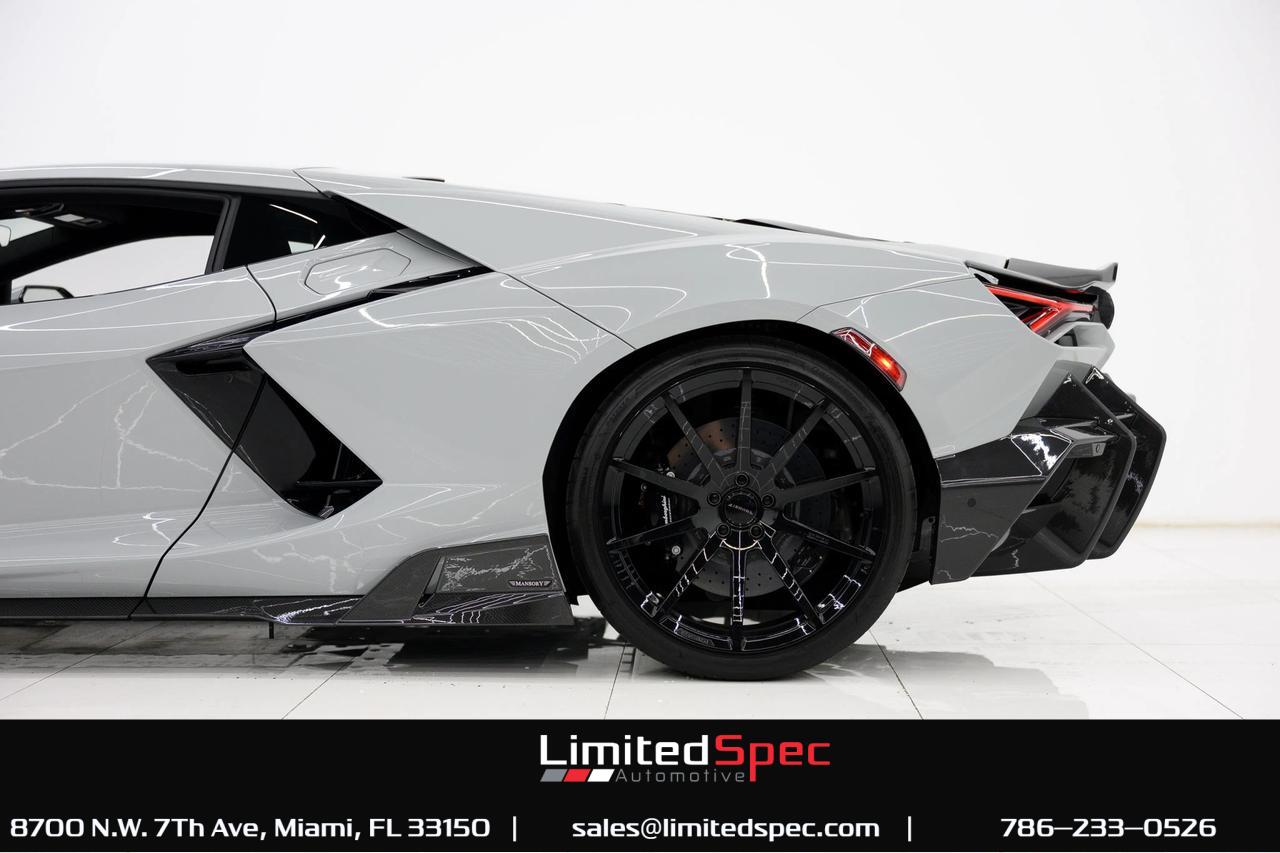 2025 Lamborghini Revuelto Coupe 2D Miami FL