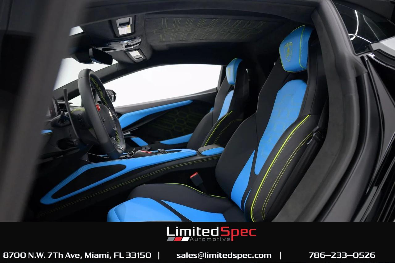 2025 Lamborghini Revuelto Coupe 2D Miami FL