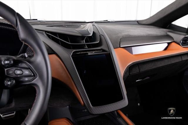 2025 Lamborghini Revuelto Coupe North Miami Beach FL