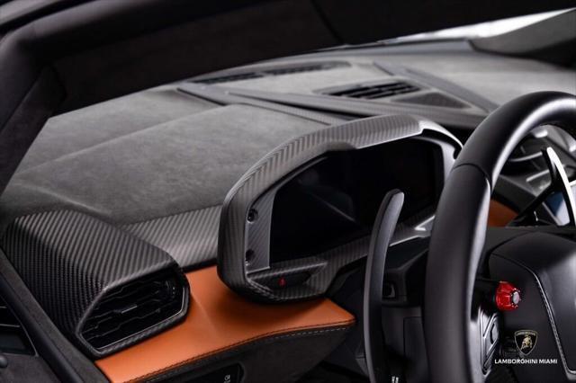 2025 Lamborghini Revuelto Coupe North Miami Beach FL