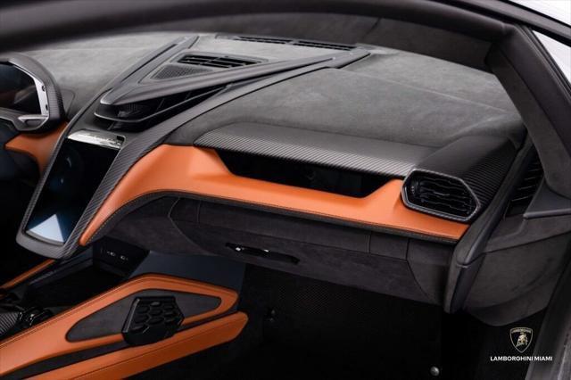 2025 Lamborghini Revuelto Coupe North Miami Beach FL