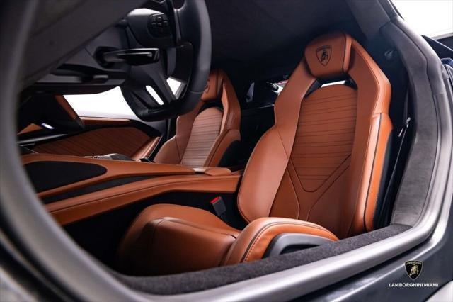 2025 Lamborghini Revuelto Coupe North Miami Beach FL