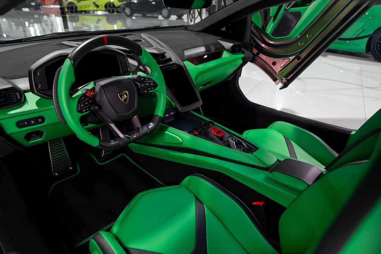 2025 Lamborghini Revuelto MASSIVE $874K WINDOW!! Verde Agave Lucido paint, Verde Viper interior, carbon galore AND MUCH MORE!! Fort Lauderdale FL