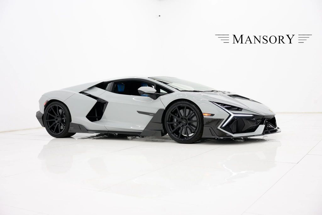2025 Lamborghini Revuelto Mansory