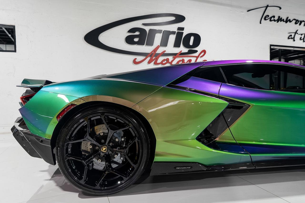 2025 Lamborghini Revuelto Verde Agave Lucido paint, Ad Personam Verde Viper interior, carbon galore AND MUCH MORE!! Fort Lauderdale FL