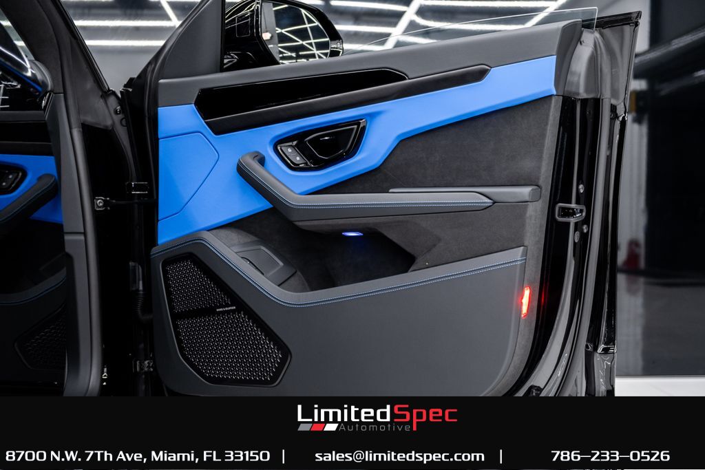 2025 Lamborghini Urus Miami FL