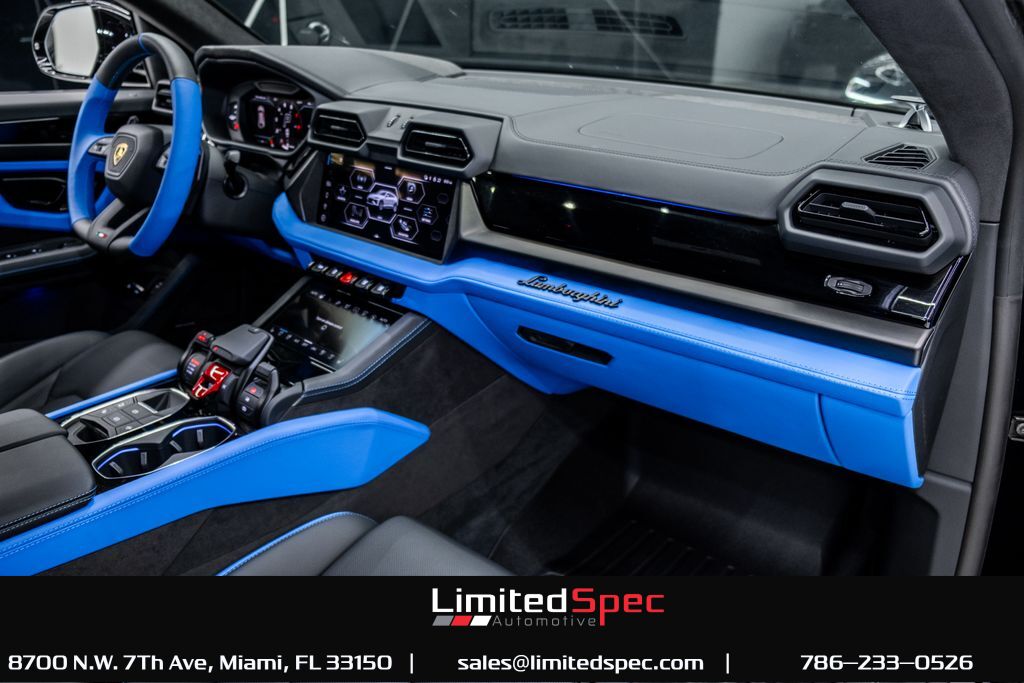 2025 Lamborghini Urus Miami FL