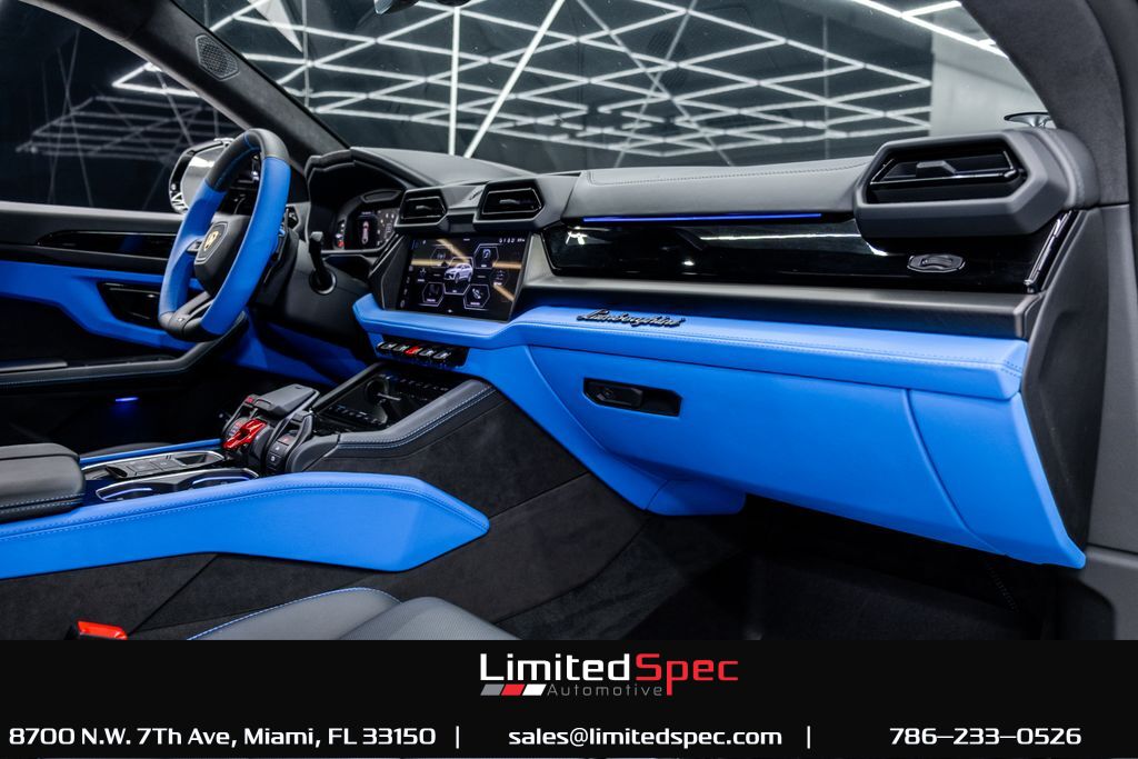 2025 Lamborghini Urus Miami FL