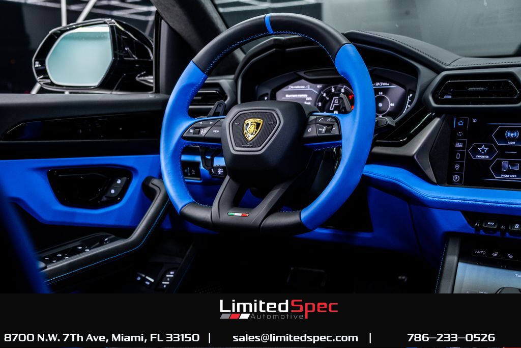 2025 Lamborghini Urus Miami FL