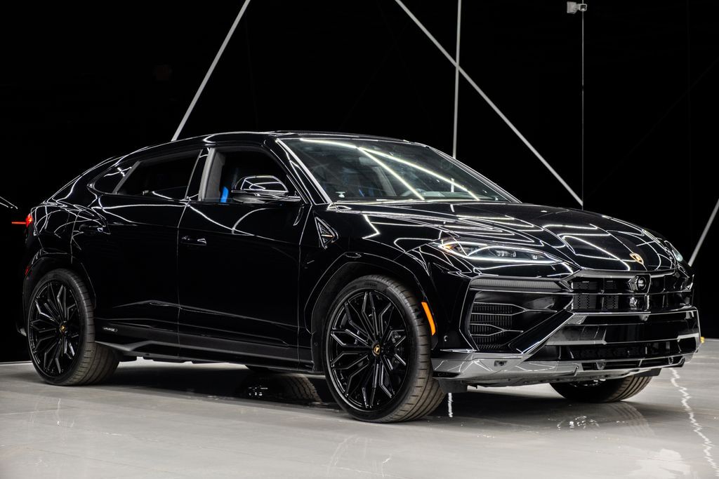 2025 Lamborghini Urus