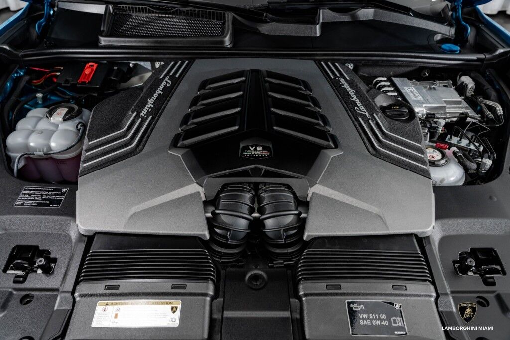 2025 Lamborghini Urus North Miami Beach FL