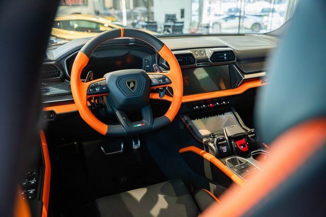 2025 Lamborghini Urus Paramus NJ