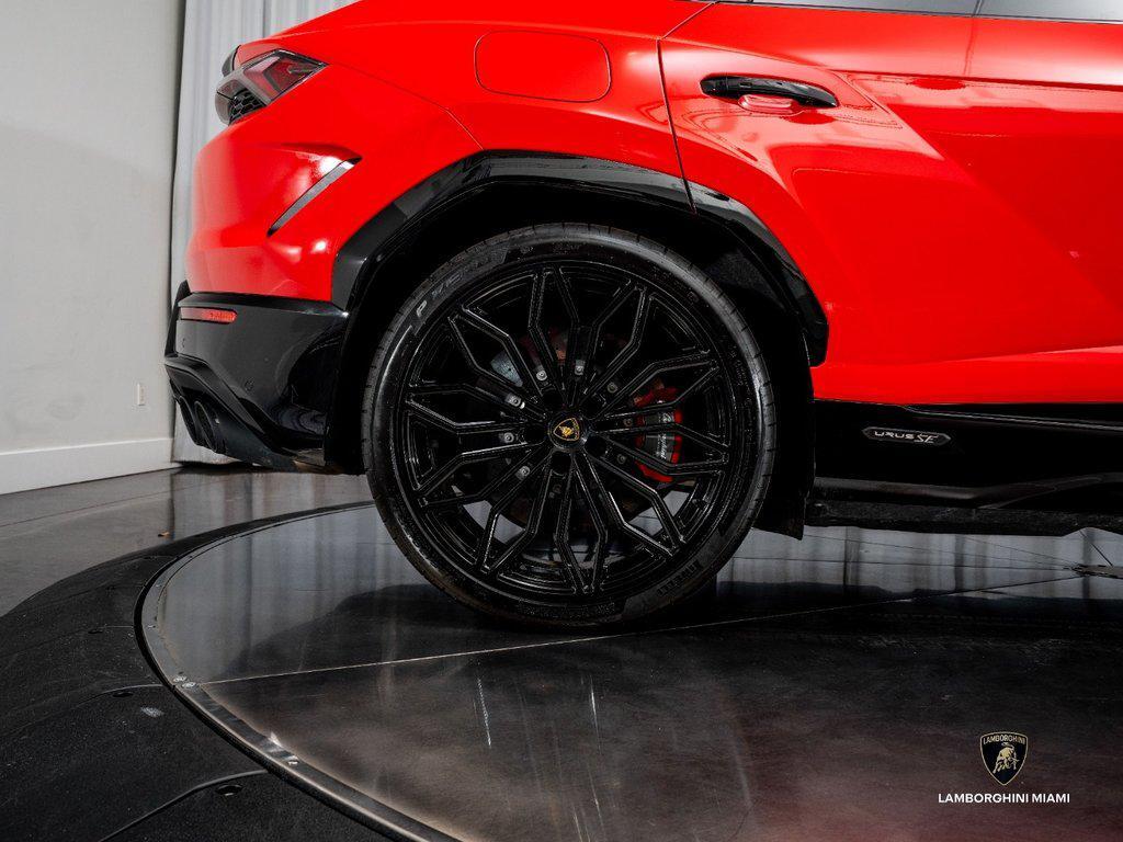 2025 Lamborghini Urus SE AWD North Miami Beach FL