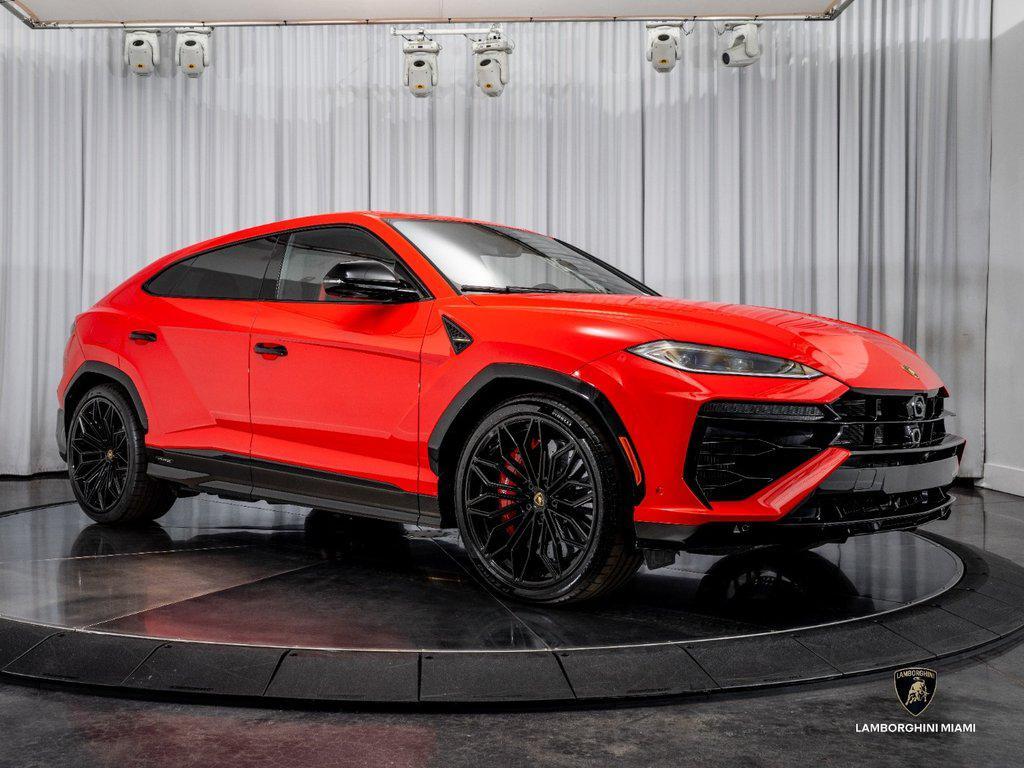 2025 Lamborghini Urus SE AWD North Miami Beach FL