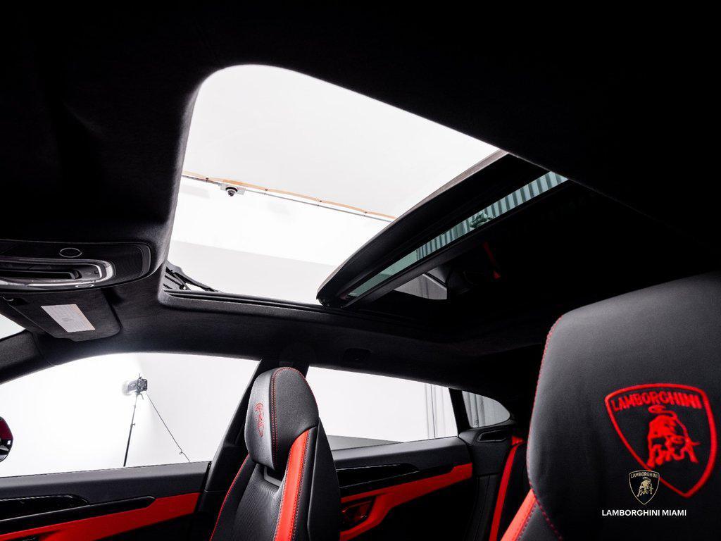 2025 Lamborghini Urus SE AWD North Miami Beach FL